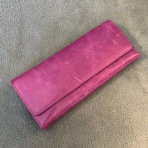 Hobo Leather Tri-Fold "Sadie" Wallet in Violet